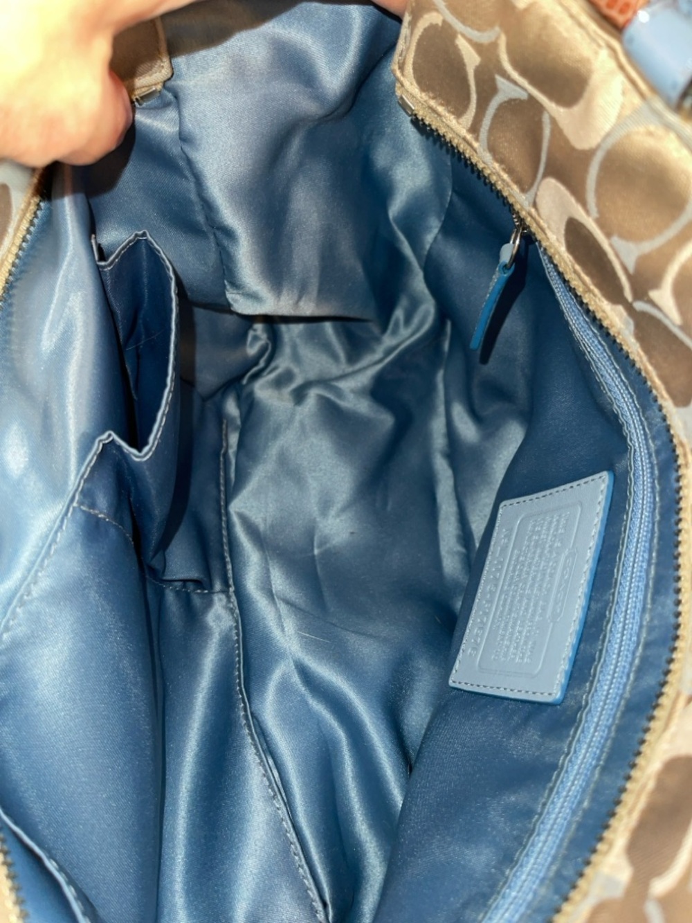 Coach F17676 Gallery East West Blue multi tote. Good condition. - Picture 10 of 13